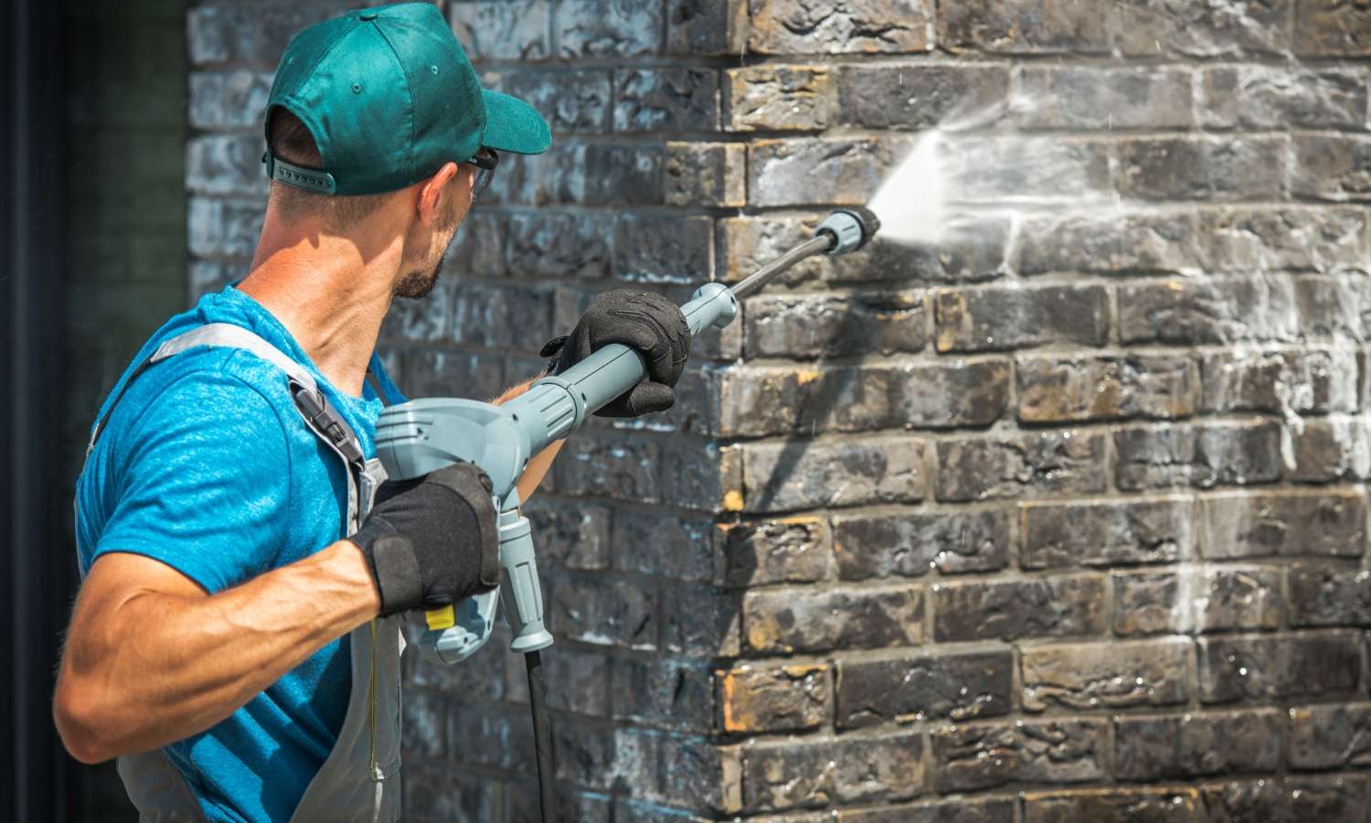 Wall Cleaning Dublin & Surrounding Counties